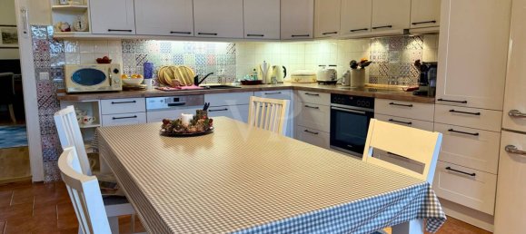 Здание с 4 спальнями в Людвигслуст-Пархим, Германия № 155175 8