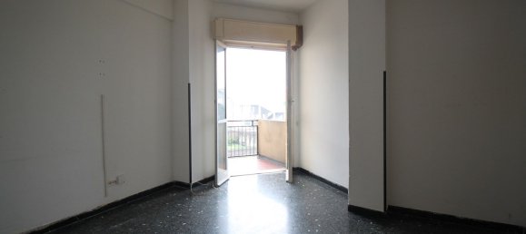 Apartamento de 4 divisões em Genoa, Italy N.º 222559 2