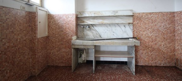 Apartamento de 4 divisões em Genoa, Italy N.º 222559 6