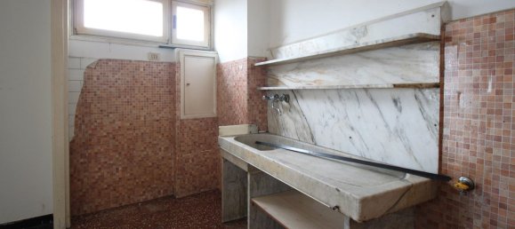 Apartamento de 4 divisões em Genoa, Italy N.º 222559 7