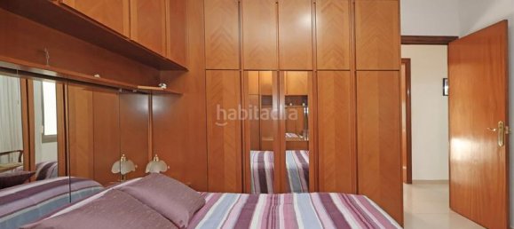 4 bedrooms Apartment in Sant Feliu de Llobregat, Spain No. 136577 2