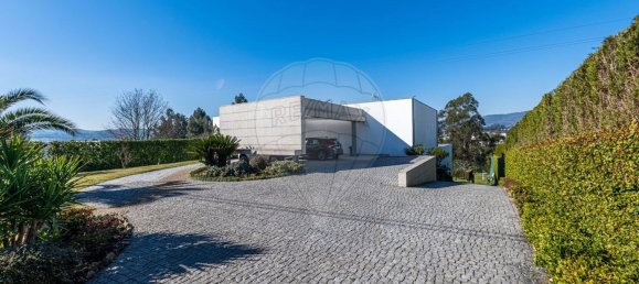 4 bedrooms House in Braga, Portugal No. 183393 9