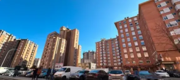 Propriété commerciale à Valladolid, Spain 300m² No. 34450 2