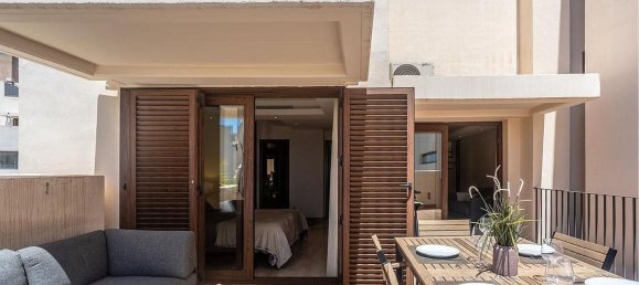 2 bedrooms Penthouse in Estepona, Spain No. 51458 10