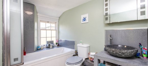 3 bedrooms House in Launceston, United Kingdom No. 1923 11