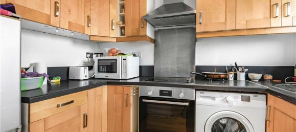 1 bedroom Apartment in Egham, United Kingdom No. 8661 3