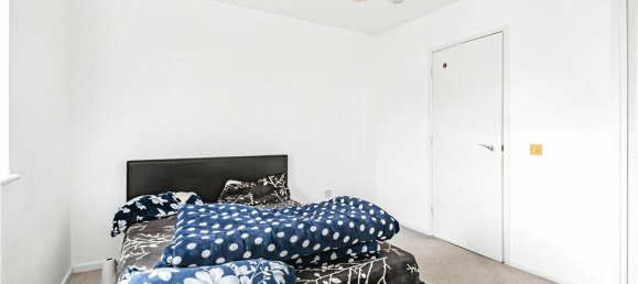 1 bedroom Apartment in Egham, United Kingdom No. 8661 17