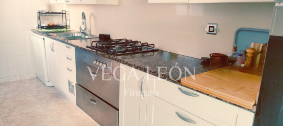 Dúplex de 5 dormitorios en Mataró, Spain No. 144489 4