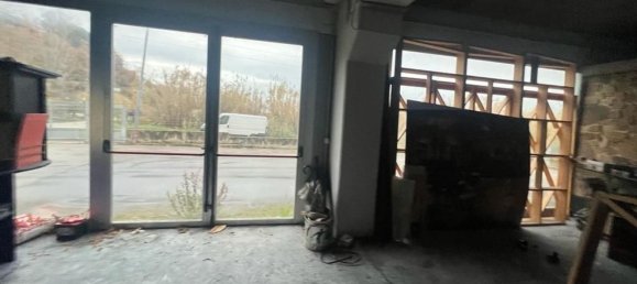 3-salle Entrepôt à Mozzagrogna, Italy No. 104518 20