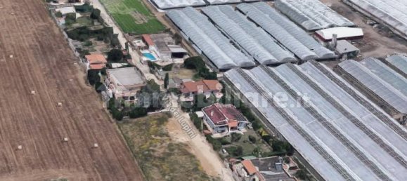 5 bedrooms Villa in Anzio, Italy No. 315171 4