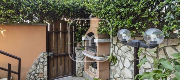 4 bedrooms House in San Cesareo, Italy No. 313726 14