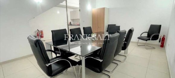 145m² Office in Saint Julian's, Malta No. 12354 2