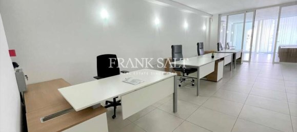 145m² Office in Saint Julian's, Malta No. 12354 6