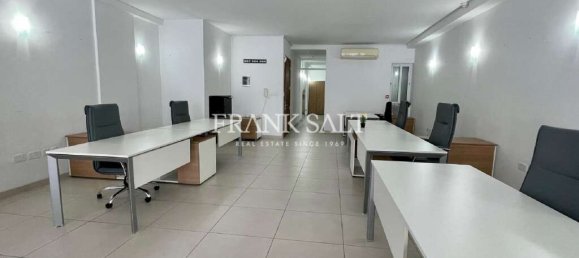 145m² Office in Saint Julian's, Malta No. 12354 10