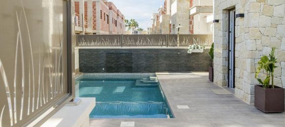 3 dormitorios villa en venta en Ciudad Quesada, Alicante, Comunidad Valenciana, Spain № 365041 26