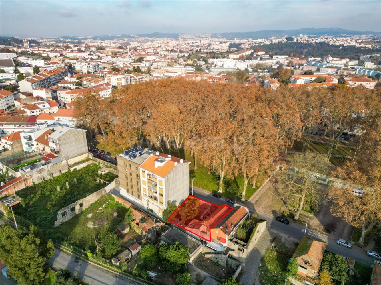  Land in Porto, Portugal No. 231799