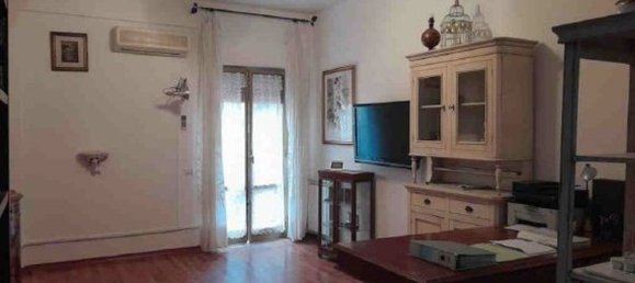 Квартира с 4 комнатами в Неттуно, Италия № 13322 14