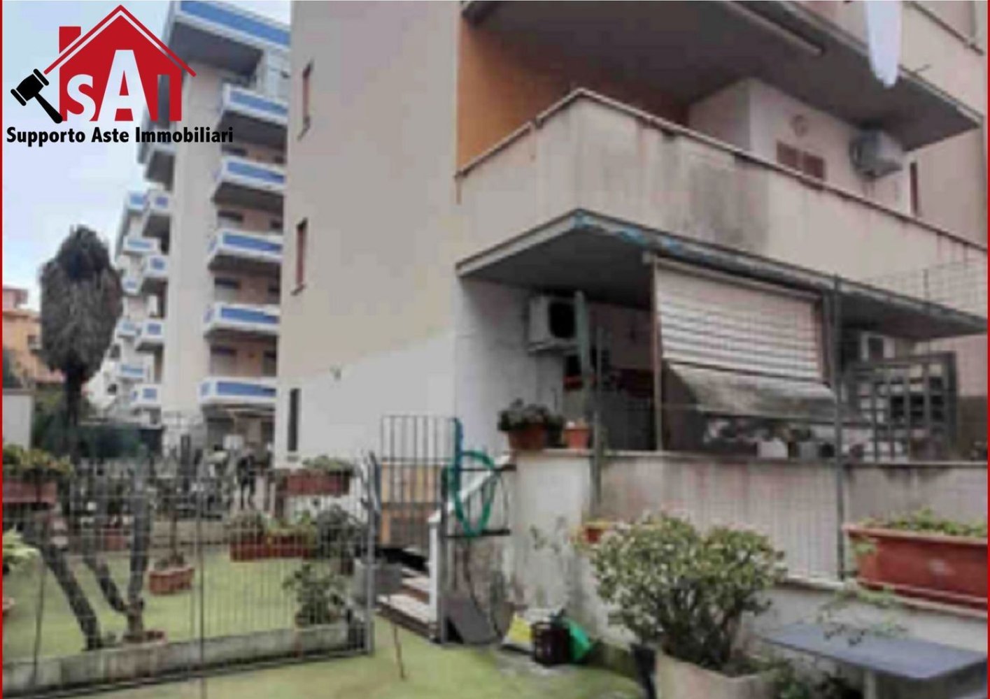 Квартира с 4 комнатами в Неттуно, Италия № 13322