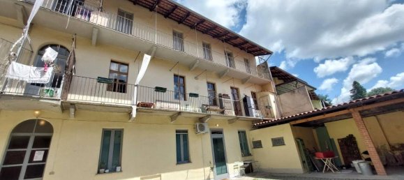 4 rooms Apartment in Caluso, Italy No. 133404 11