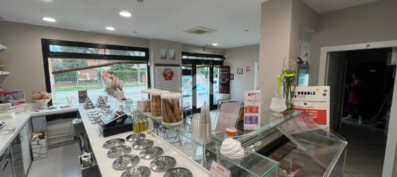 Propriété commerciale à Carpi, Italy 85m² No. 65327 5