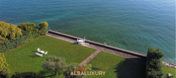 Вилла с 4 спальнями в Сирмионе, Италия № 123490 18