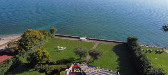 Вилла с 4 спальнями в Сирмионе, Италия № 123490 7