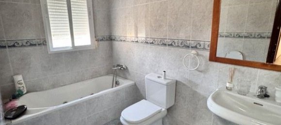 5 Schlafzimmer Haus in Linares, Spain, Nr. 181986 21