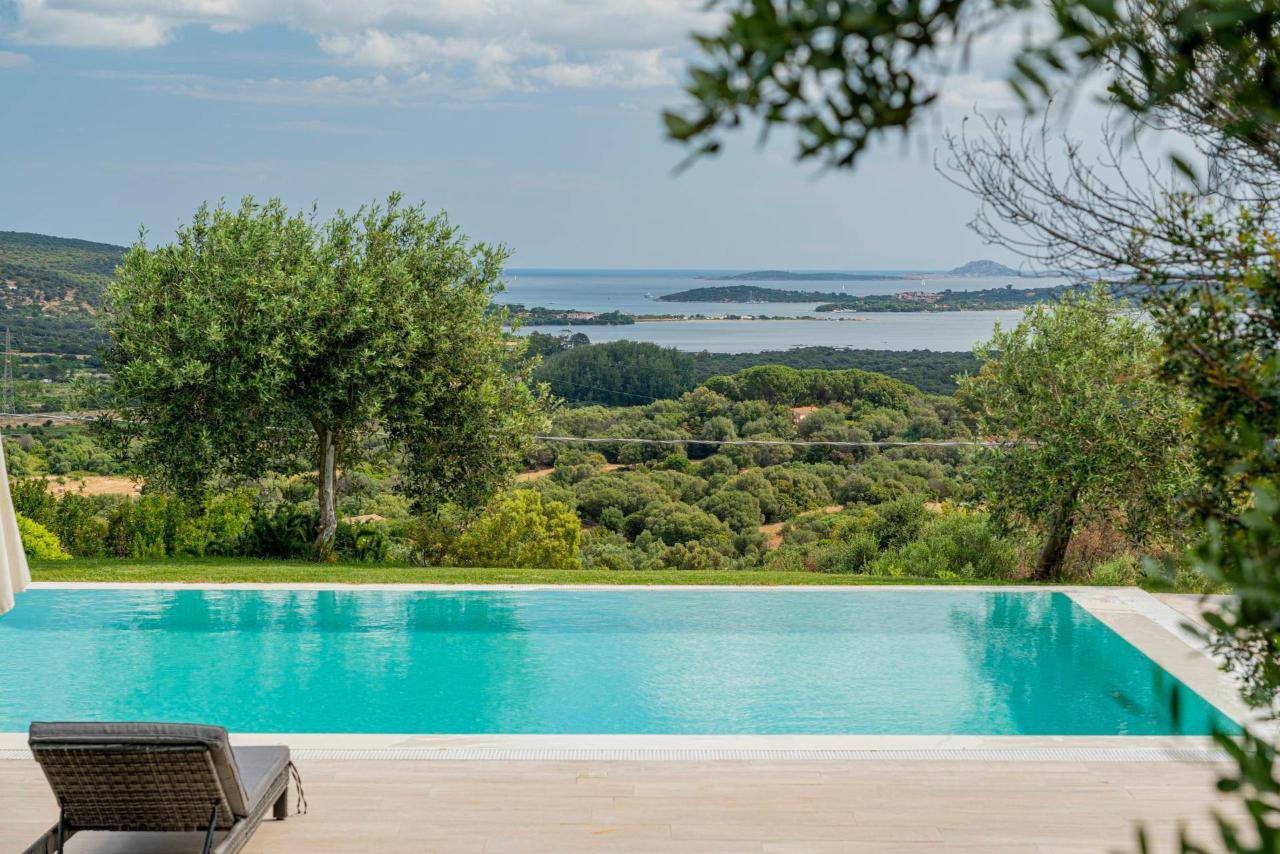 7غرفة فيلا في Olbia, Italy رقم 83317