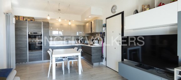 3 bedrooms Apartment in Follonica, Italy No. 125621 5