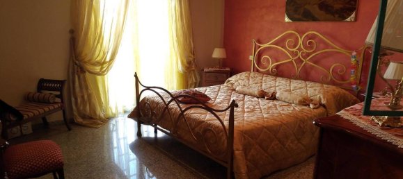 7 rooms Villa in Mendicino, Italy No. 111619 6