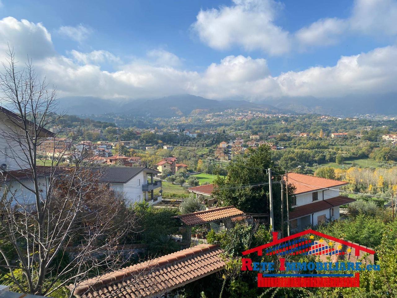 7 rooms Villa in Mendicino, Italy No. 111619