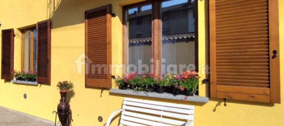 3 bedrooms Apartment in Fino Mornasco, Italy No. 12475 25