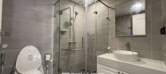 3 bedrooms Apartment in Tay Ho, Vietnam No. 657 11