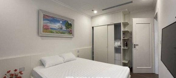 3 bedrooms Apartment in Tay Ho, Vietnam No. 657 10