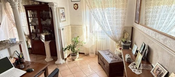 3-Zimmer Wohnung in Rome, Italy, Nr. 270275 7