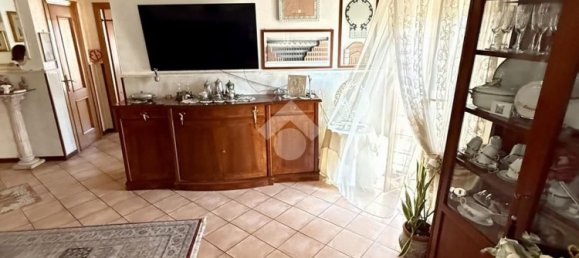 3-Zimmer Wohnung in Rome, Italy, Nr. 270275 9