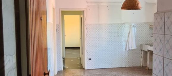 3 rooms Apartment in Davagna, Italy No. 279426 2