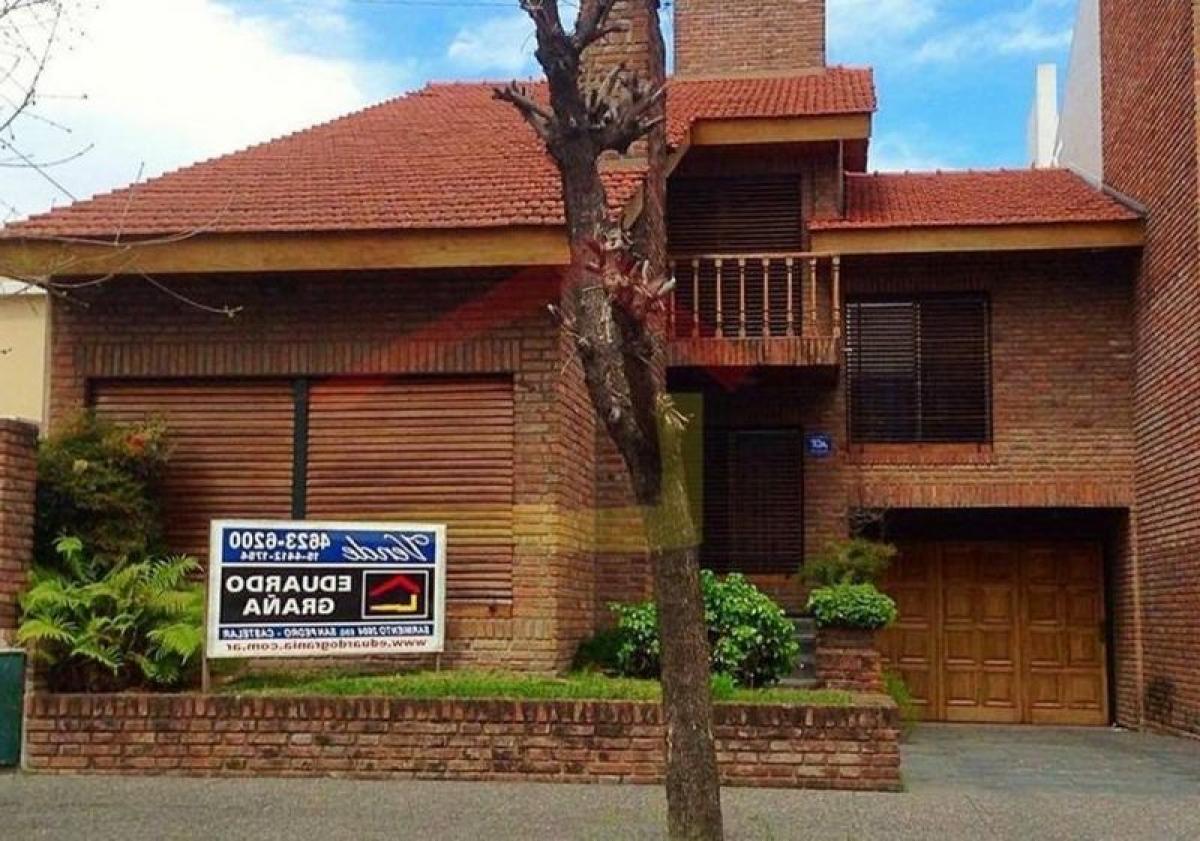 Casa T4 em Moron, Argentina N.º 4619