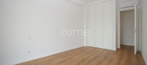 4 bedrooms Apartment in Odivelas, Portugal No. 86430 16