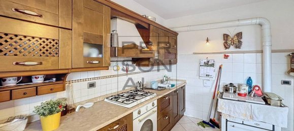 4 rooms Apartment in Trento, Italy No. 38057 6