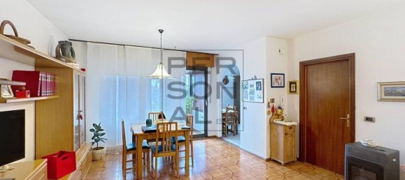 4 rooms Apartment in Trento, Italy No. 38057 3