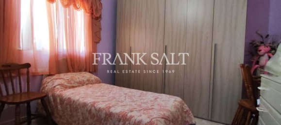 Maisonette de 3 dormitorios en Bormla, Malta No. 2480 6