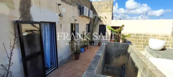 Maisonette de 3 dormitorios en Bormla, Malta No. 2480 8