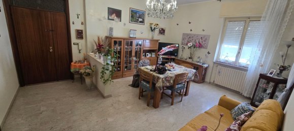 10 bedrooms Apartment in Spoltore, Italy No. 313260 2