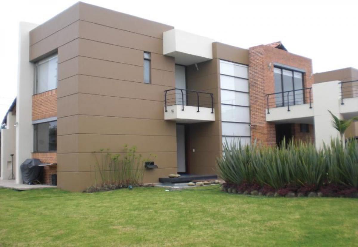 3 bedrooms House in Cundinamarca, Colombia No. 5437