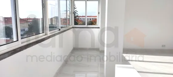 3 Schlafzimmer Wohnung in Cascais, Portugal, Nr. 72234 8