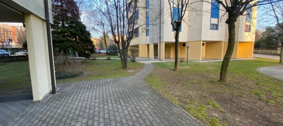 Apartamento de 4 habitaciónes en Pioltello, Italy No. 318545 12