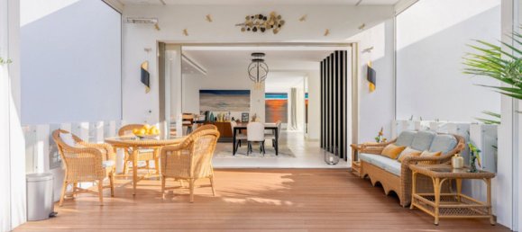 Вилла с 4 спальнями в Малага, Испания № 23990 18