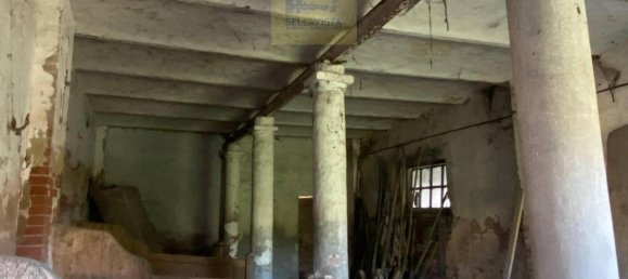 13 rooms House in Argenta, Italy No. 33139 13