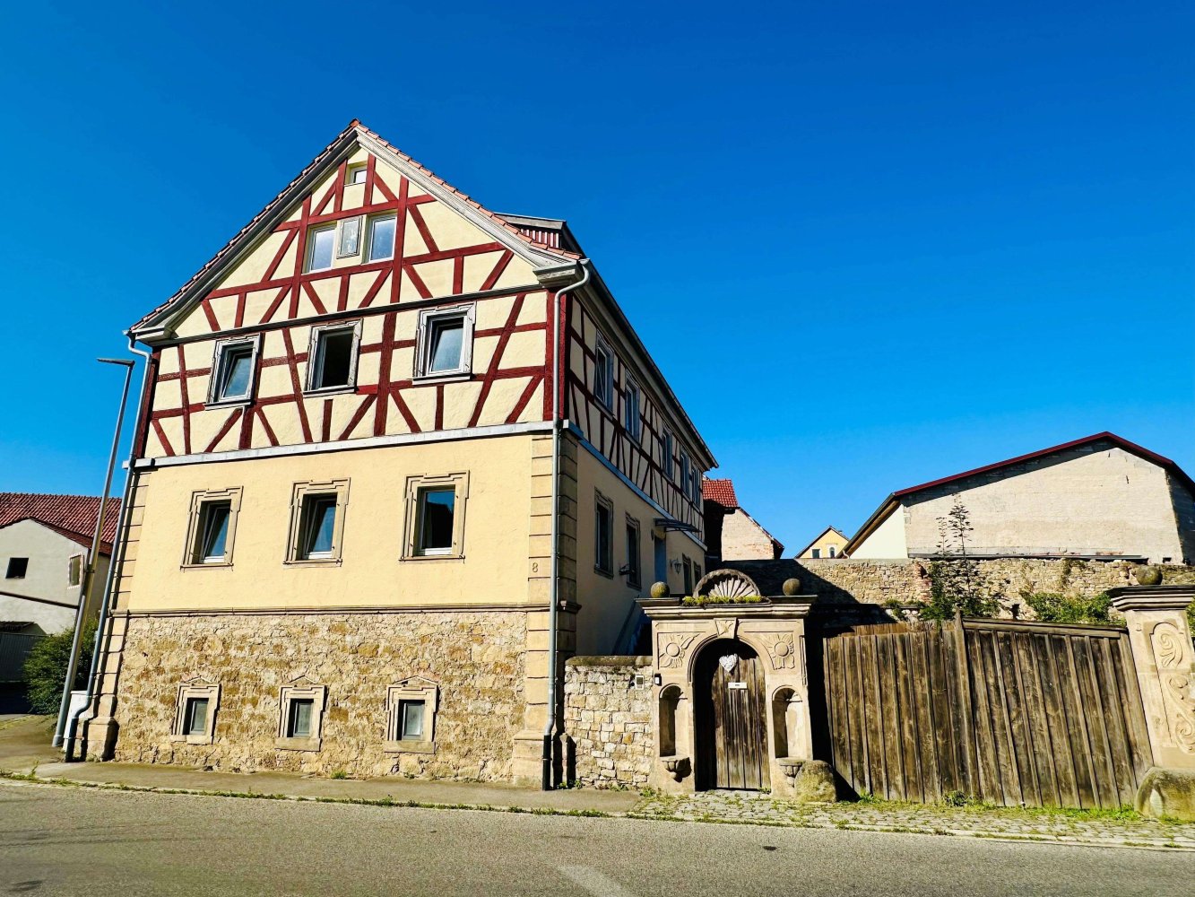 4 bedrooms House in Schweinfurt, Germany No. 271569